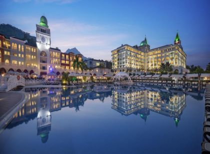 AMARA DOLCE VITA (5 STARS), TEKIROVA