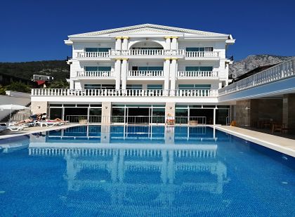 BELROSE BEACH HOTEL (3 STARS), KEMER