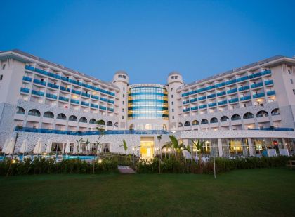 BLUE WATERS CLUB (5 STARS), TITREYEN GOL