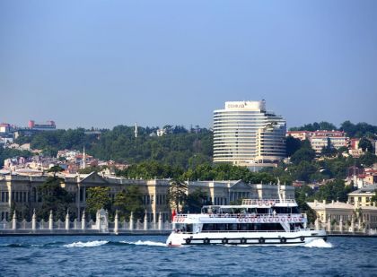 CONRAD ISTANBUL BOSPHORUS HOTEL (5 STARS), BESHIKTASH