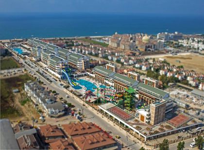 CRYSTAL WATERWORLD PARK RESORT & SPA (4 PLUS STARS), BELEK
