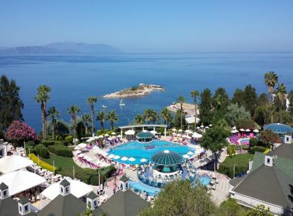 GRAND BLUE SKY HOTEL (4 STARS), KUSHADASI