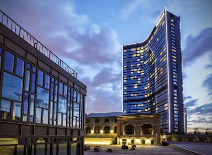 HILTON ISTANBUL BOMONTI HOTEL & CONFERENCE CENTER (5 STARS), SISLI