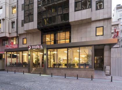 RAMADA ISTANBUL TAKSIM HOTEL (4 STARS), TAKSIM