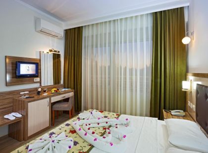 VENUS HOTEL (4 STARS), TITREYEN GOL
