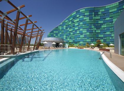 HILTON CAPITAL GRAND ABU DHABI (5 STARS), ABU DHABI