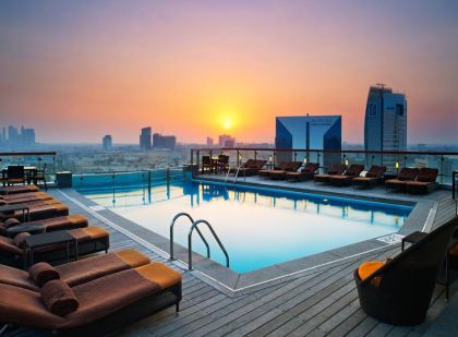 HILTON DUBAI CREEK (5 STARS), DEIRA