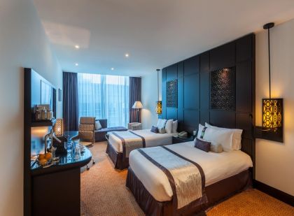 HOLIDAY INN EXPRESS - INTERNET CITY  (2 STARS), AL BARSHA