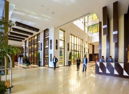 METROPOLITAN HOTEL DUBAI (4 STARS), SHEIKH ZAYED