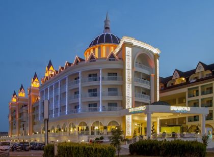 DREAM WORLD RESORT (5 STARS), SIDE