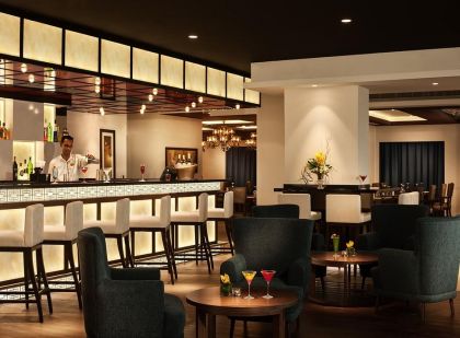 CARLTON DOWNTOWN HOTEL (4 STARS), DUBAI