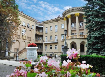 AMAKS Shakhter Sanatorium