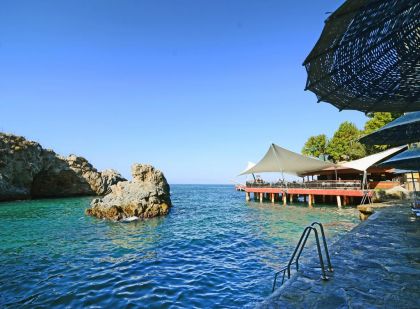 KORUMAR DELUXE HOTEL