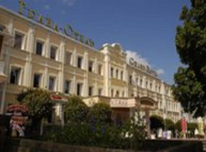 Grand Hotel