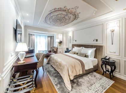 ARCADE (4 STARS), NISHANTASHI