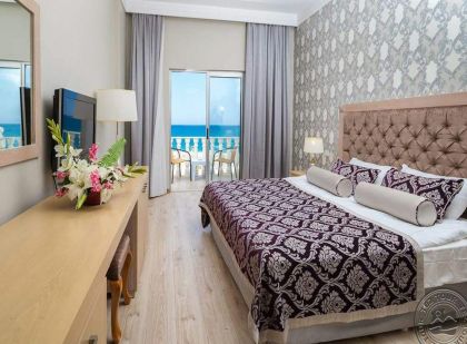 MAYA WORLD IMPERIAL (4 STARS), KEMER