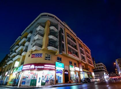 GOLDEN SQUARE HOTEL APARTMENTS (3 STARS), DEIRA